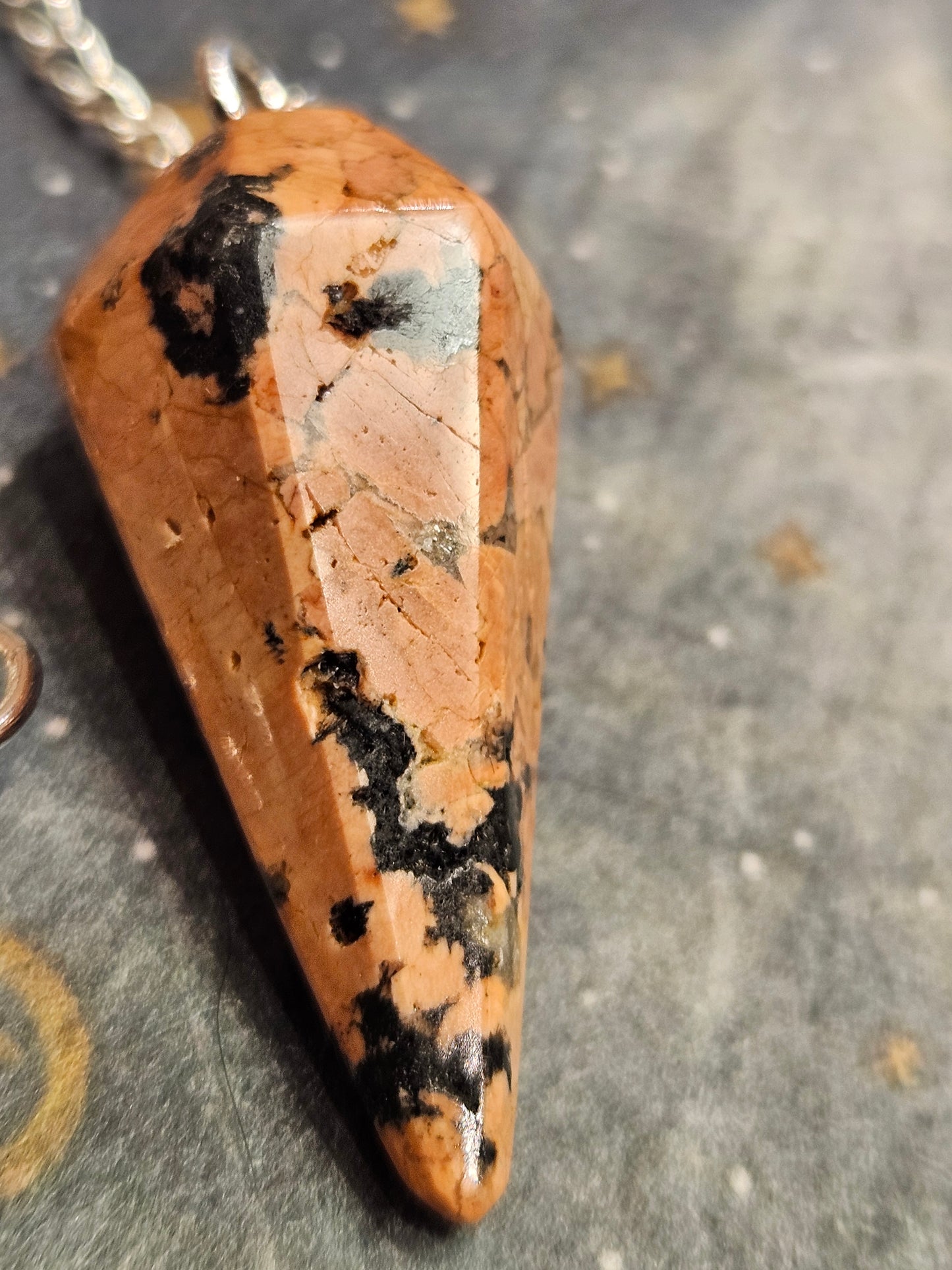 Luxullianite Pendulum