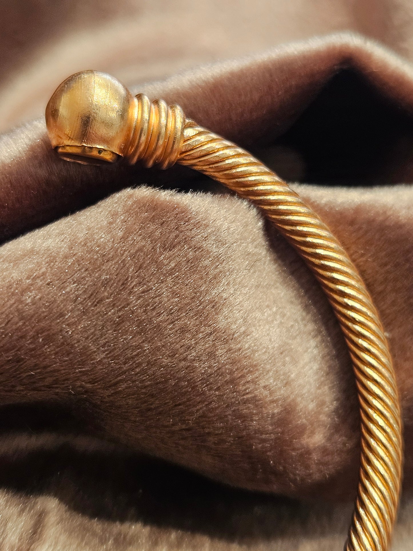 Copper Bracelet with Magnnets