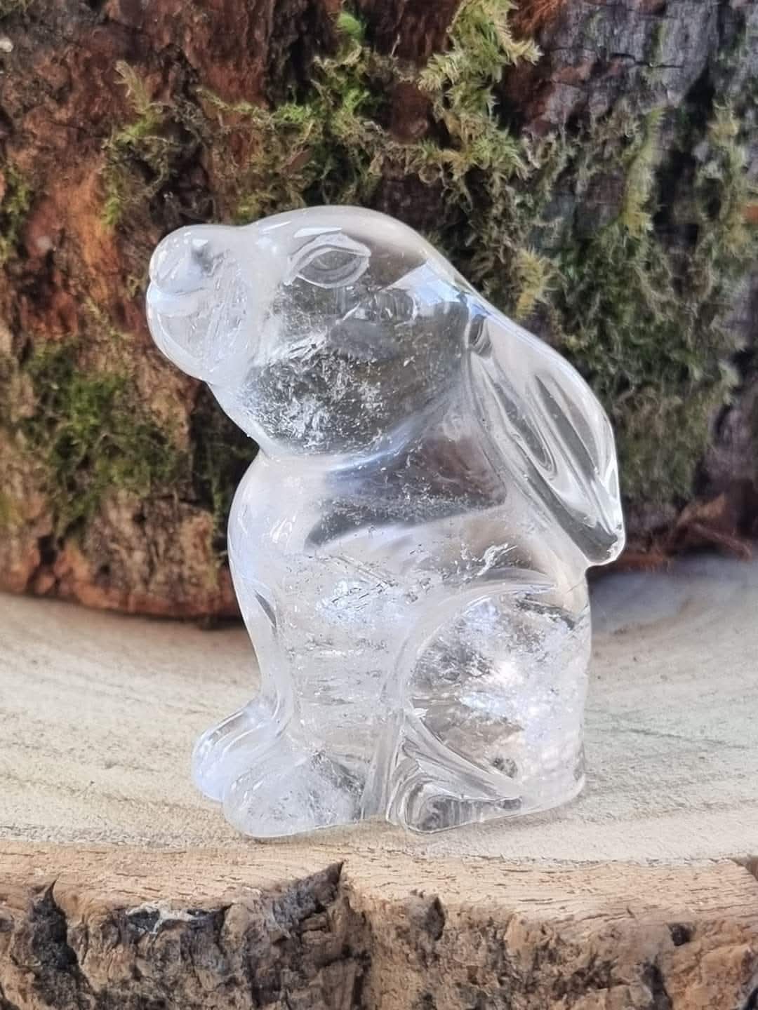 Quartz Moon Gazing Hare