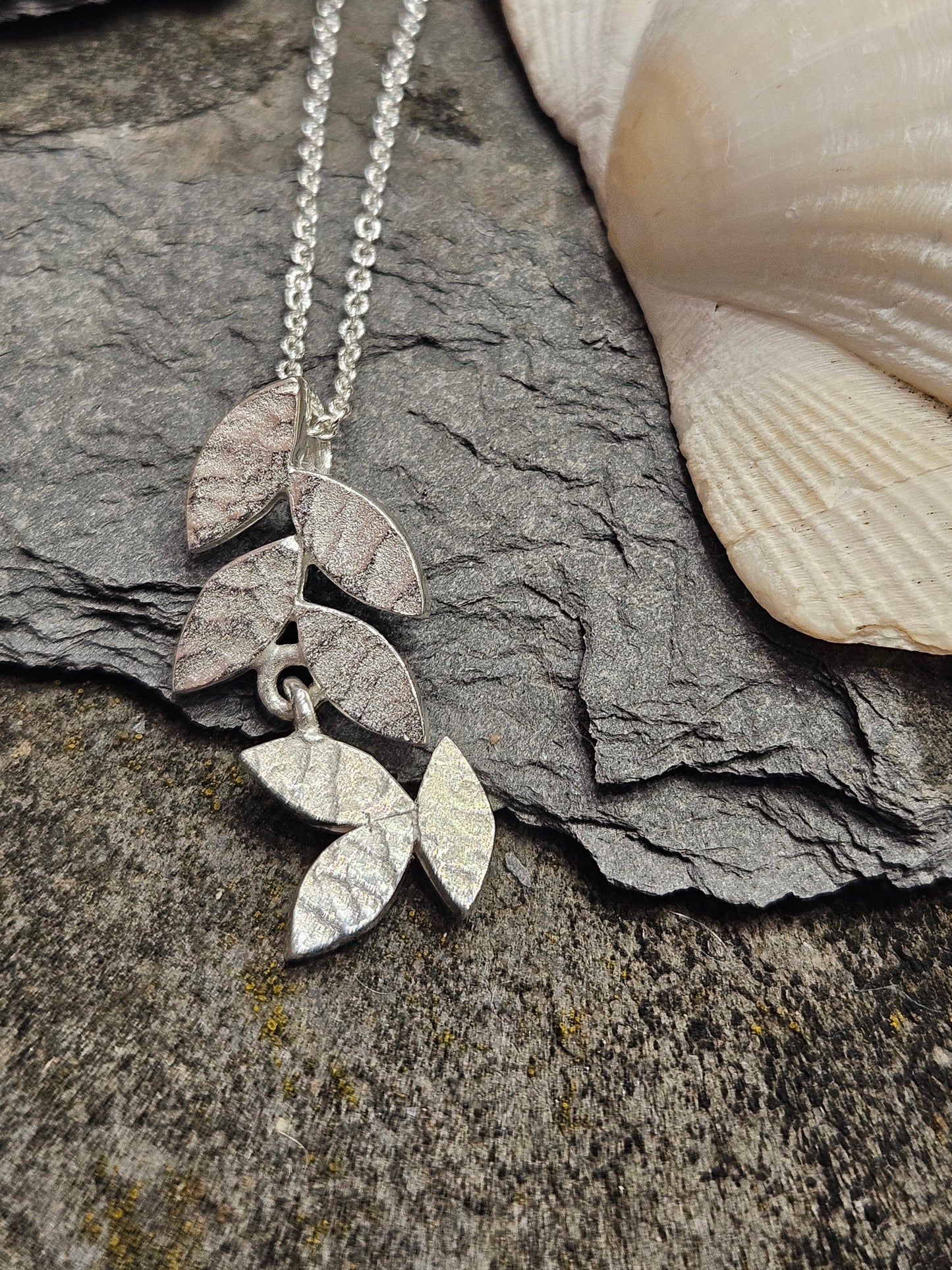 Textured Leaves Pendant