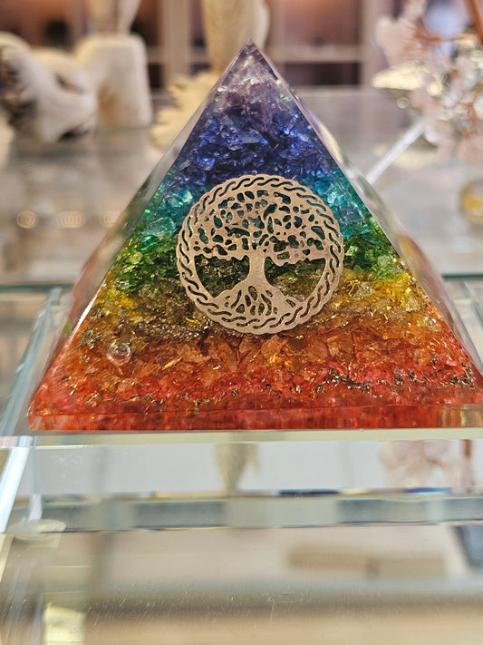 Chakra Organite Pyramid