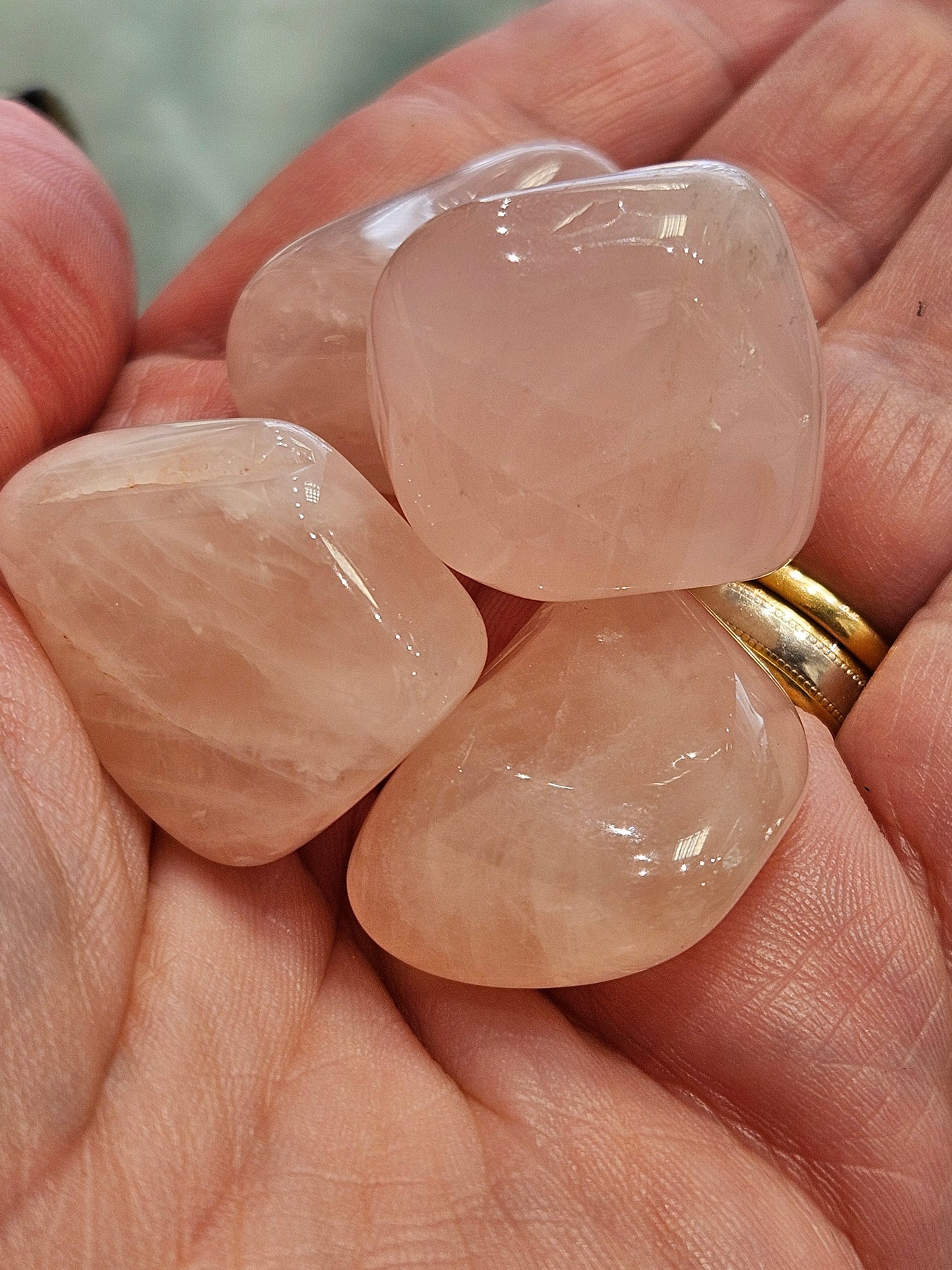 Rose Quartz Tumblestone